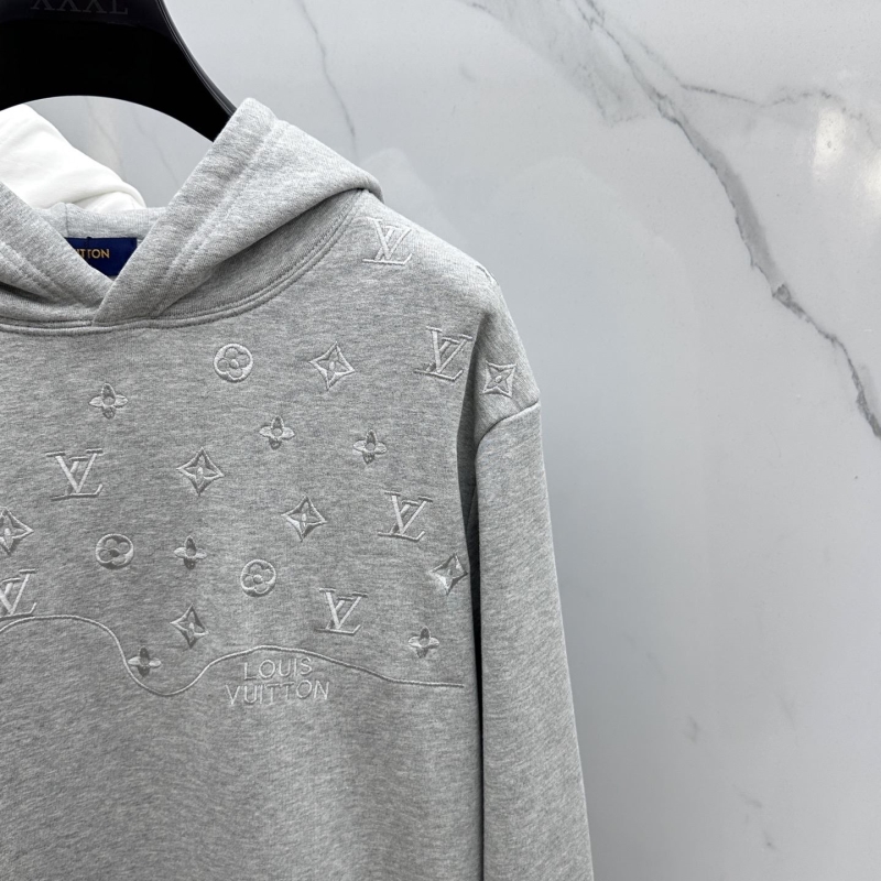 l0vis Vvtt0n hoodies